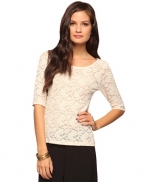 WornOnTV: Lemon’s cream lace top worn with matching skirt and gold hair ...