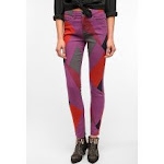 WornOnTV: Aria’s geometric print jeans and black denim/leather combo ...