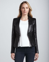 WornOnTV: Kristin’s leather blazer on Last Man Standing | Amanda Fuller ...